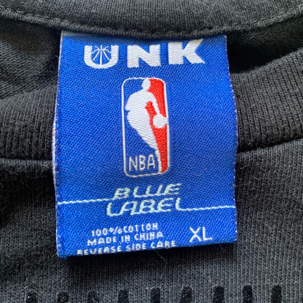 Boston Celtics Longsleeve - Picture 2 of 2